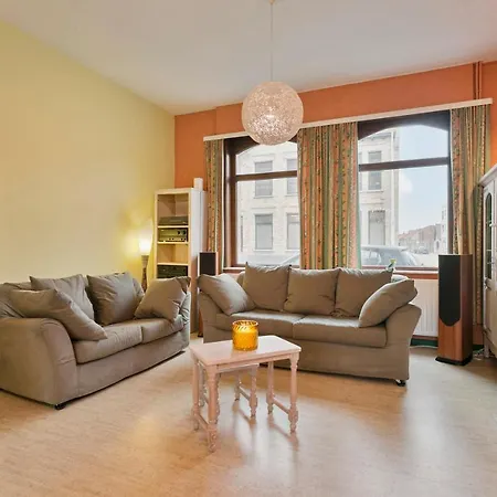 Spacious And Romantic Town-House In Old Village Of Nieuwpoort Nieuwpoort