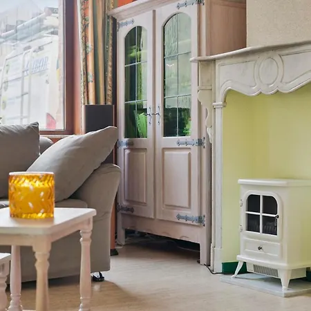 Hébergement de vacances Spacious And Romantic Town-House In Old Village Of Nieuwpoort